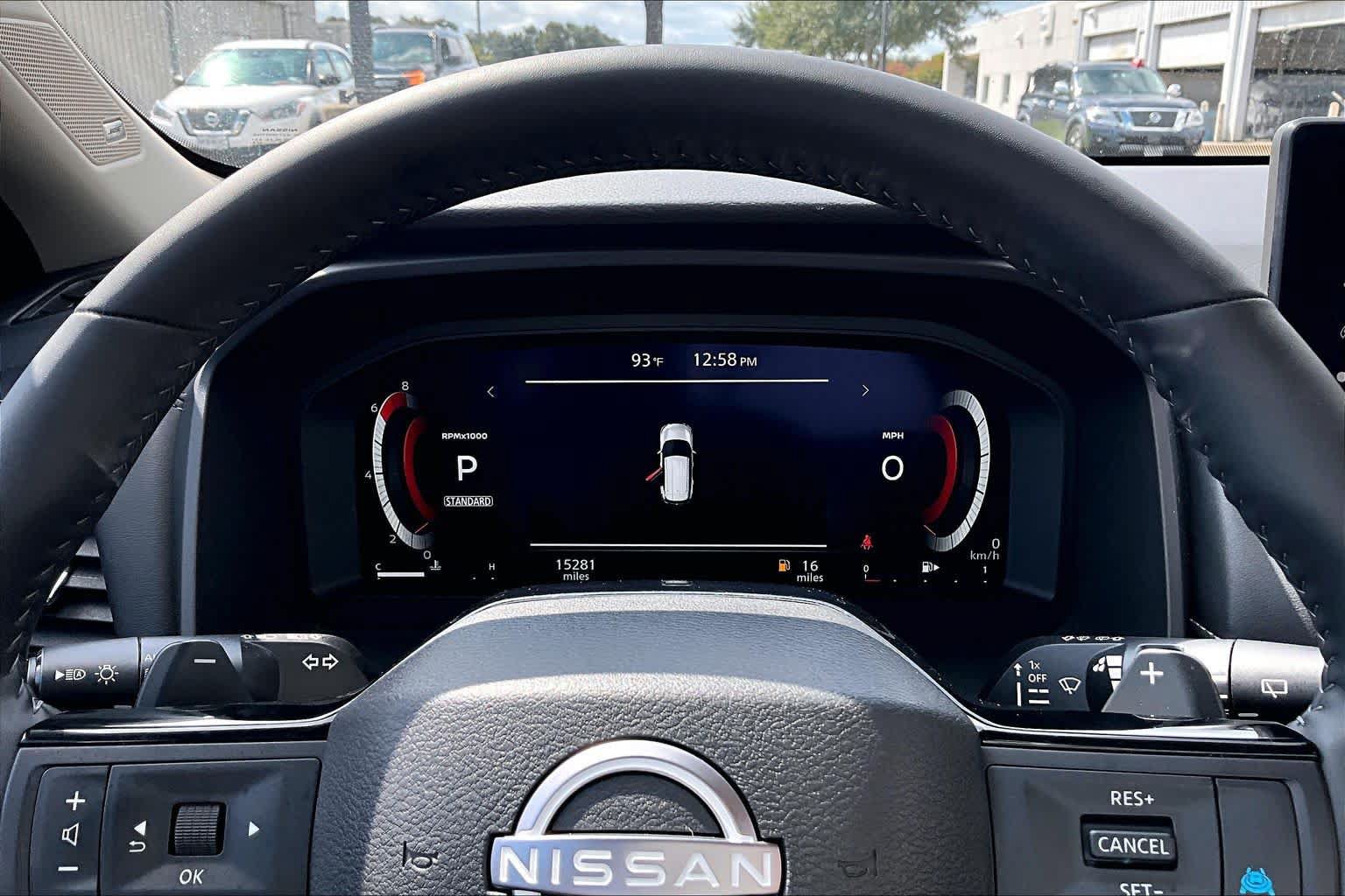 Certified 2025 Nissan Rogue Platinum w/ Platinum Premium Package FWD image 26