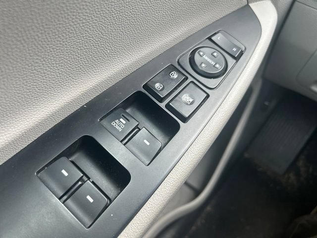 Used 2019 Hyundai Tucson SE FWD image 18