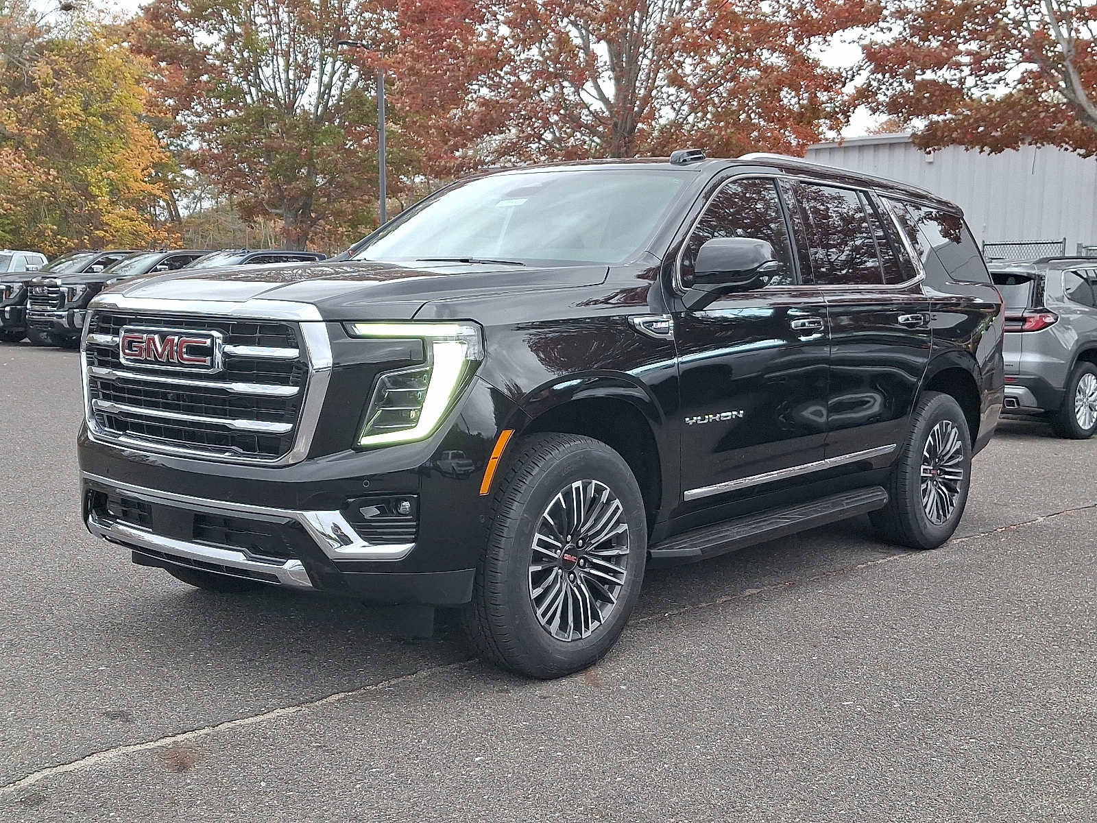 New 2026 GMC Yukon Elevation w/ LPO, Floor Liner Package image 2