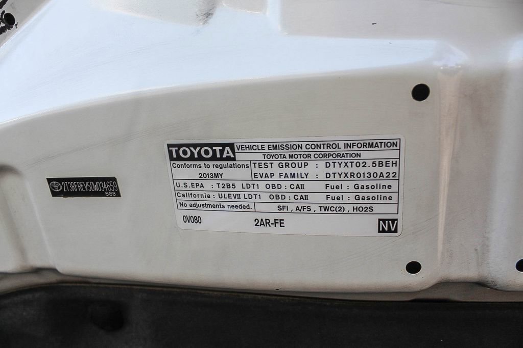 Used 2013 Toyota RAV4 XLE w/ Preferred Accessory Pkg AWD/4WD image 28