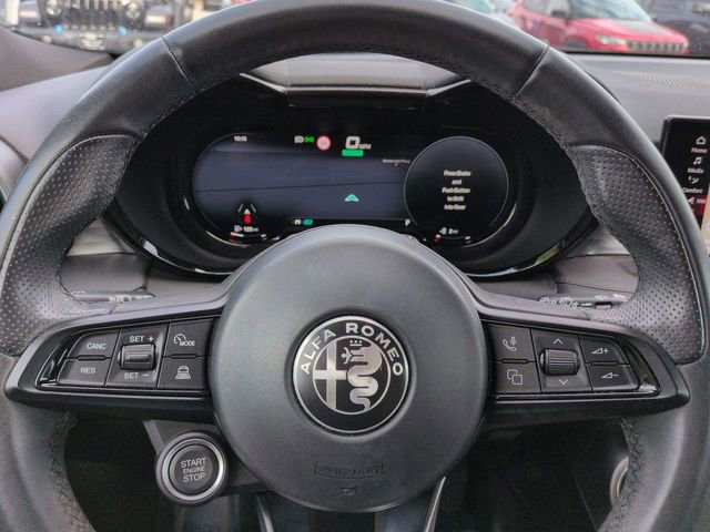 Used 2024 Alfa Romeo Tonale Ti AWD/4WD image 34