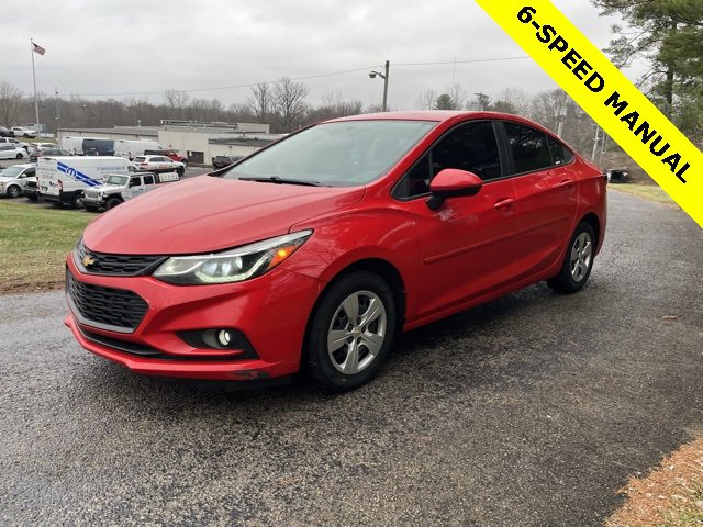 Used 2017 Chevrolet Cruze LS image 11