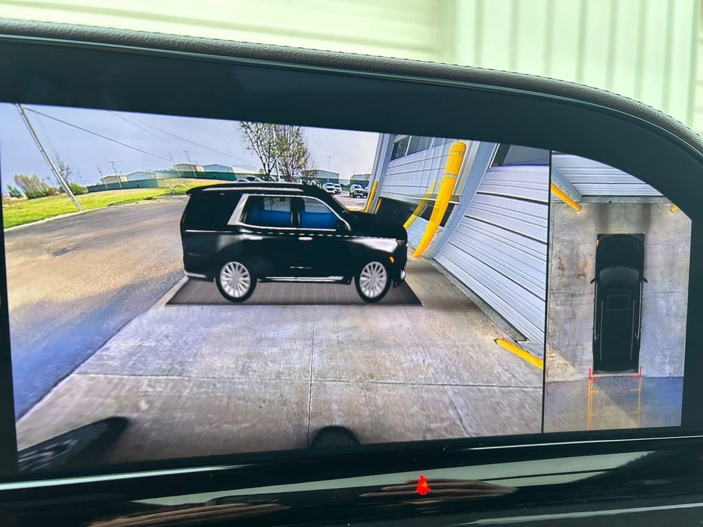 Certified 2023 Cadillac Escalade Sport Platinum w/ LPO, ONYX Package image 33