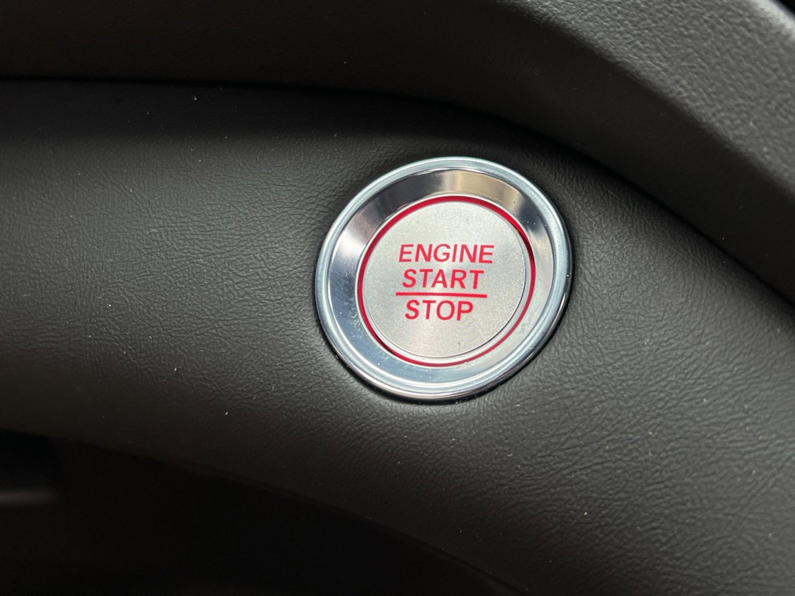 Used 2025 Acura RDX A-Spec image 32