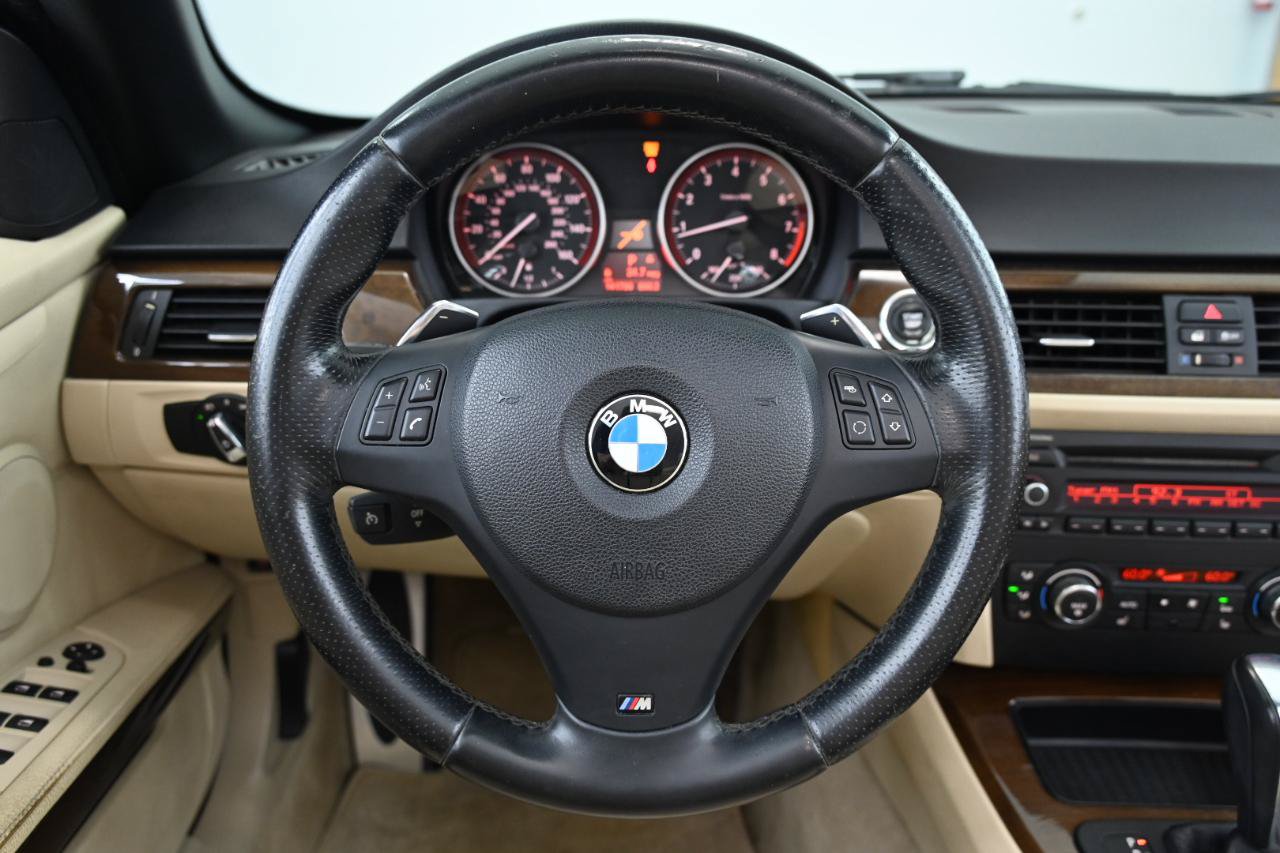 Used 2012 BMW 328i Convertible RWD image 25