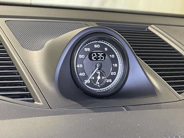 Certified 2023 Porsche Macan Turbo AWD/4WD image 26