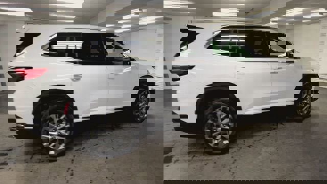 Certified 2026 Buick Enclave Preferred w/ LPO, Floor Liner Package image 9