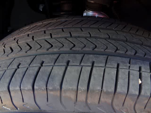 Used 2025 Toyota 4Runner SR5 AWD/4WD image 11