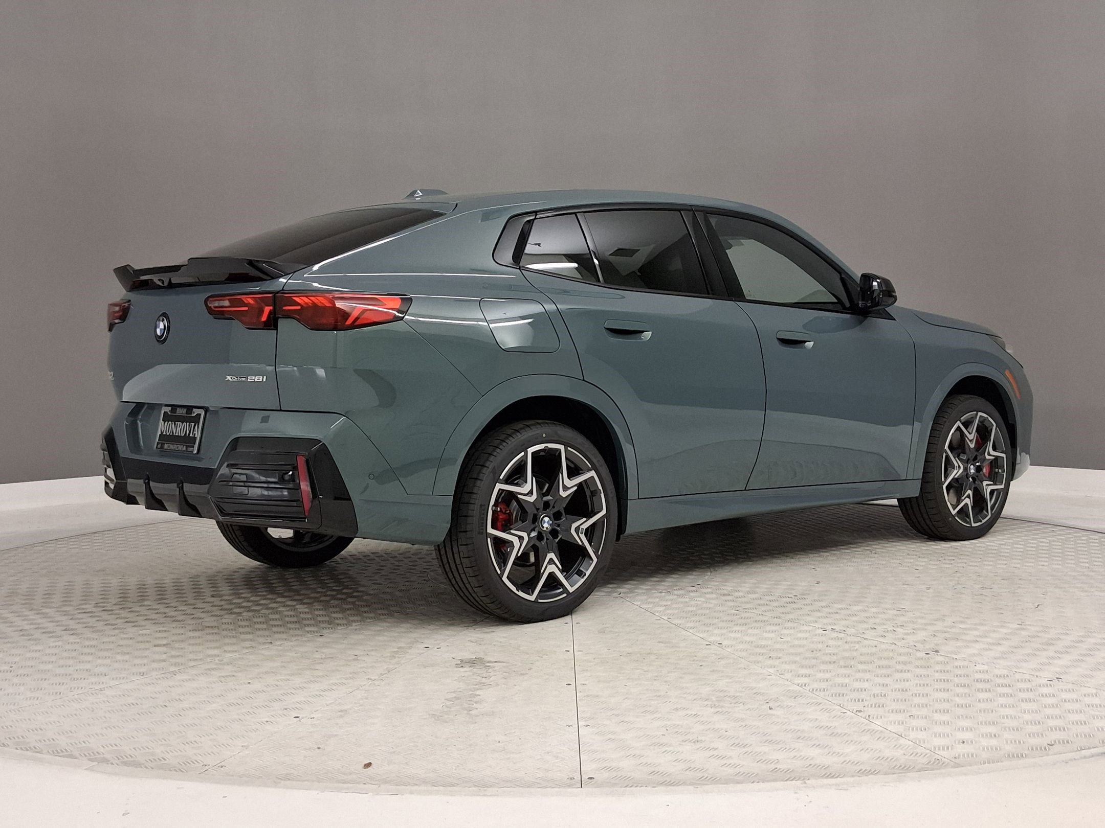 New 2026 BMW X2 xDrive28i w/ Technology Package image 7