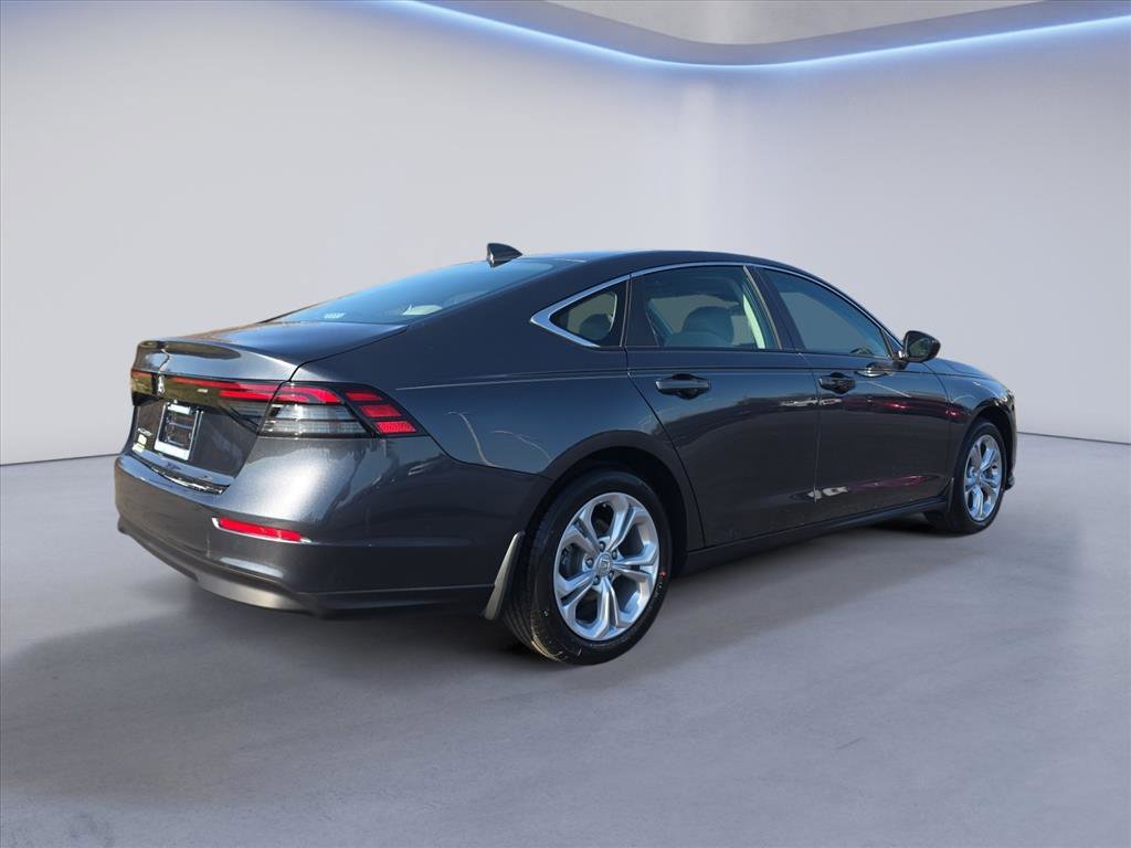 New 2025 Honda Accord LX image 5
