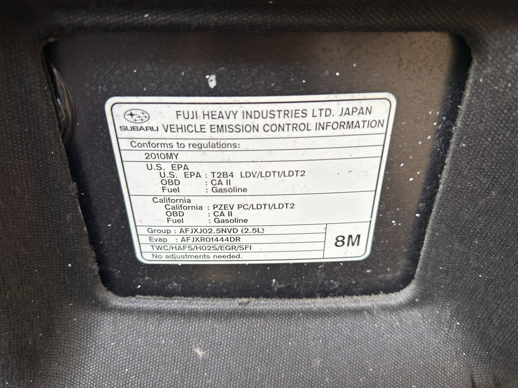 Used 2010 Subaru Legacy 2.5i Premium AWD/4WD image 32