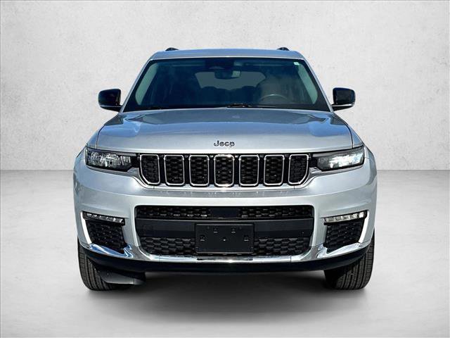 Used 2021 Jeep Grand Cherokee L Limited image 3