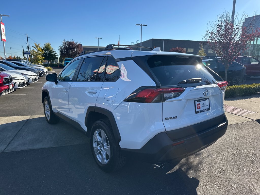 Certified 2021 Toyota RAV4 XLE AWD/4WD image 3