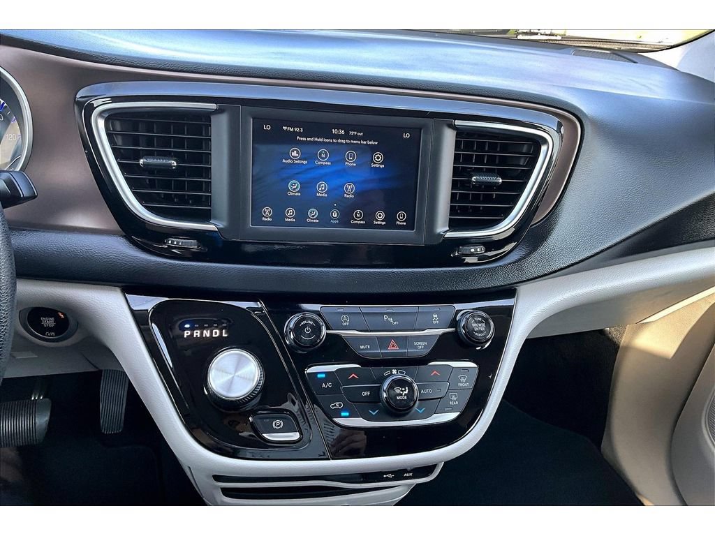 Certified 2019 Chrysler Pacifica Touring Plus FWD image 25