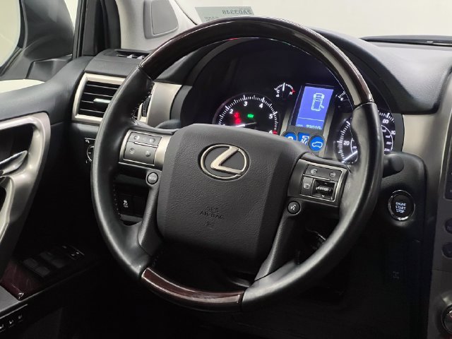 Used 2017 Lexus GX 460 AWD/4WD image 15