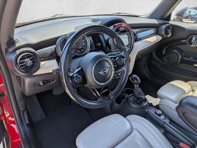 Used 2019 MINI Cooper Convertible w/ Signature Upholstery Package FWD image 10