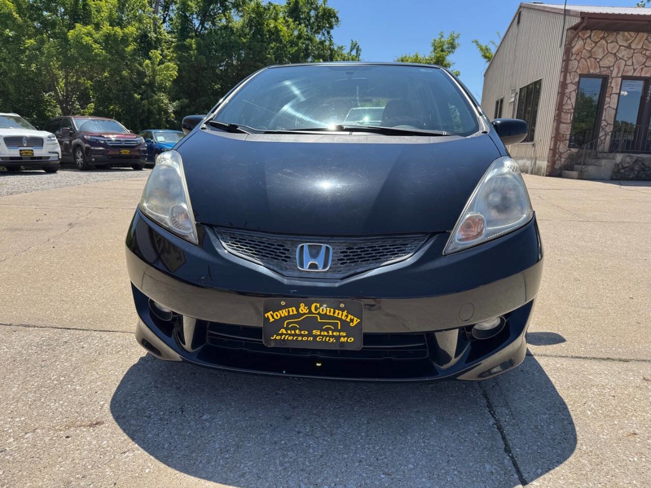 Used 2011 Honda Fit Sport image 2