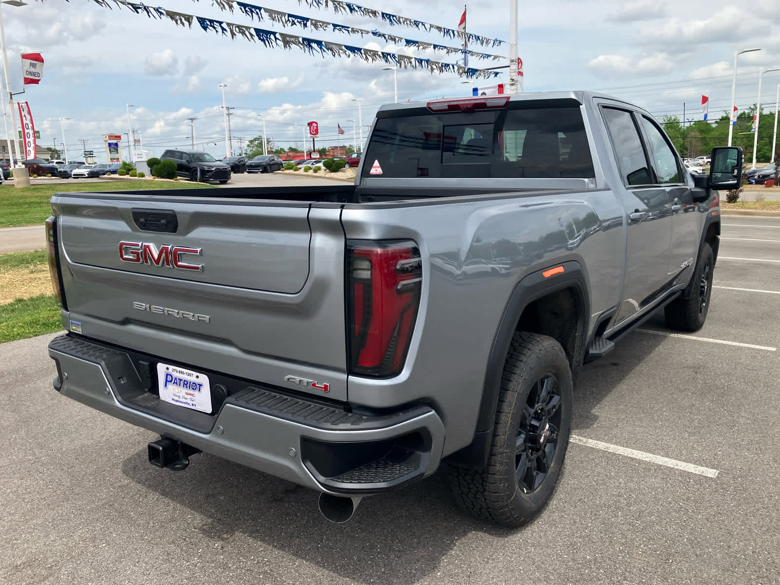 New 2026 GMC Sierra 2500 AT4 w/ AT4 Premium Plus Package image 7