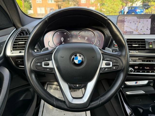 Used 2018 BMW X3 M40i image 17