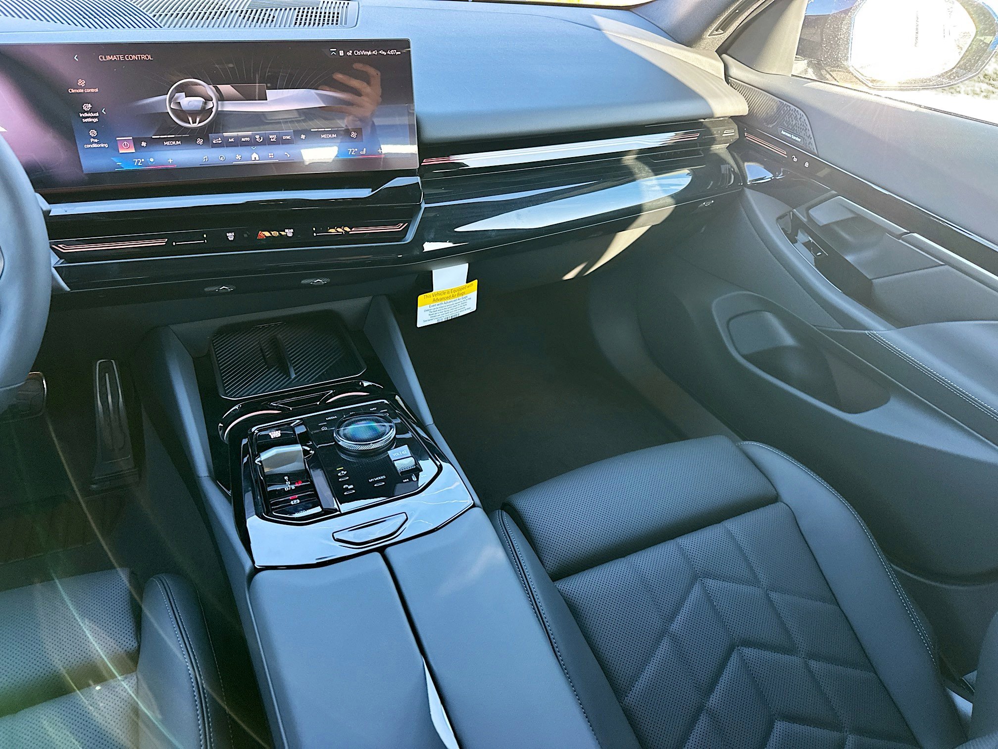 New 2026 BMW 530i w/ M Sport Package image 18