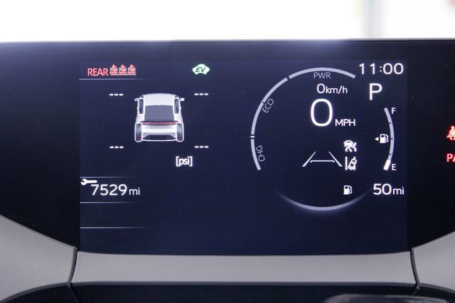 Used 2024 Toyota Prius XLE image 22