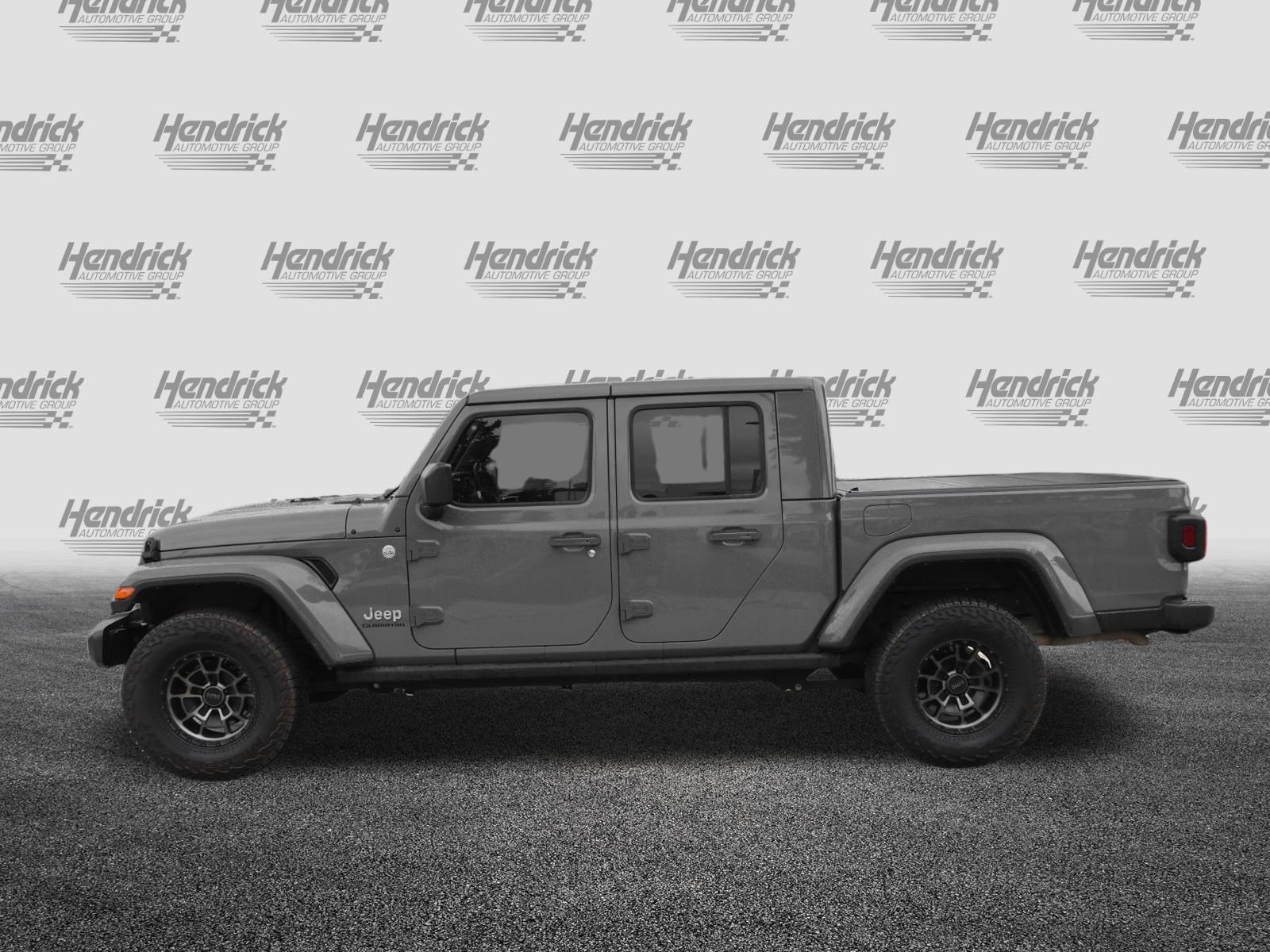 Used 2021 Jeep Gladiator Overland w/ Popular Equipment Package AWD/4WD image 6