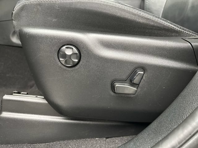Used 2021 Jeep Grand Cherokee Limited AWD/4WD image 12