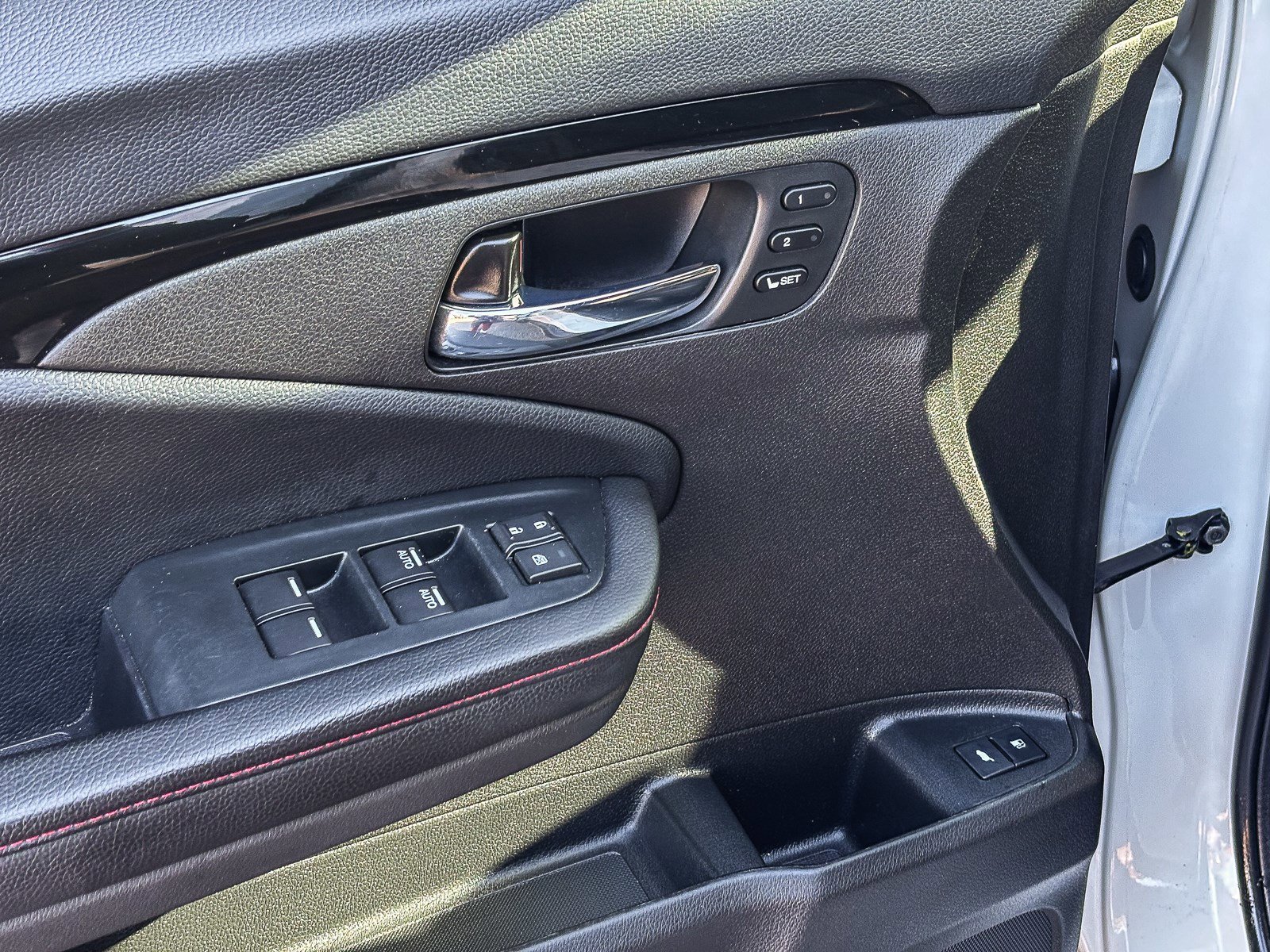 Certified 2022 Honda Pilot Black Edition image 22