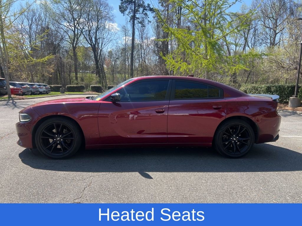 Used 2018 Dodge Charger R/T w/ Beats Audio Group image 3
