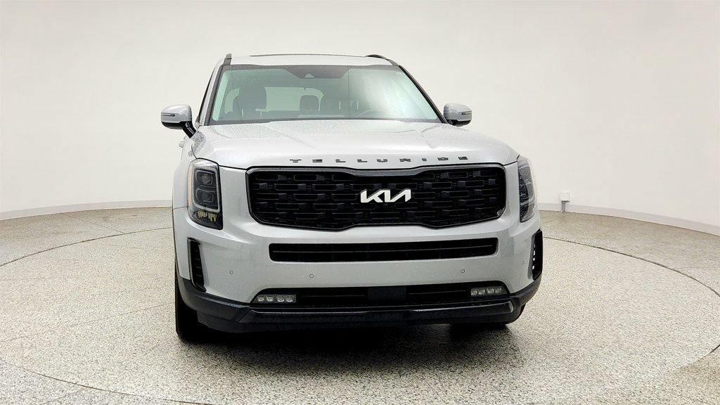Used 2022 Kia Telluride SX w/ SX Prestige Package AWD/4WD image 2