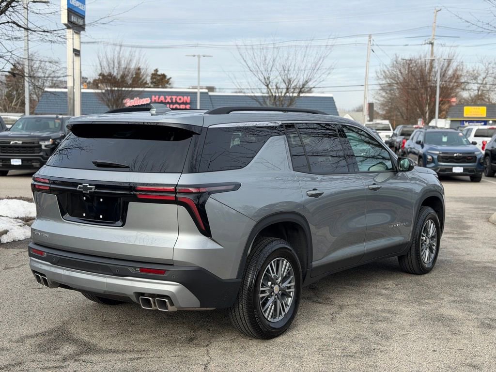 Used 2025 Chevrolet Traverse LT w/ LPO, Floor Liner Package image 5