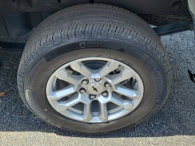 Used 2023 Chevrolet Silverado 1500 RST RWD image 9