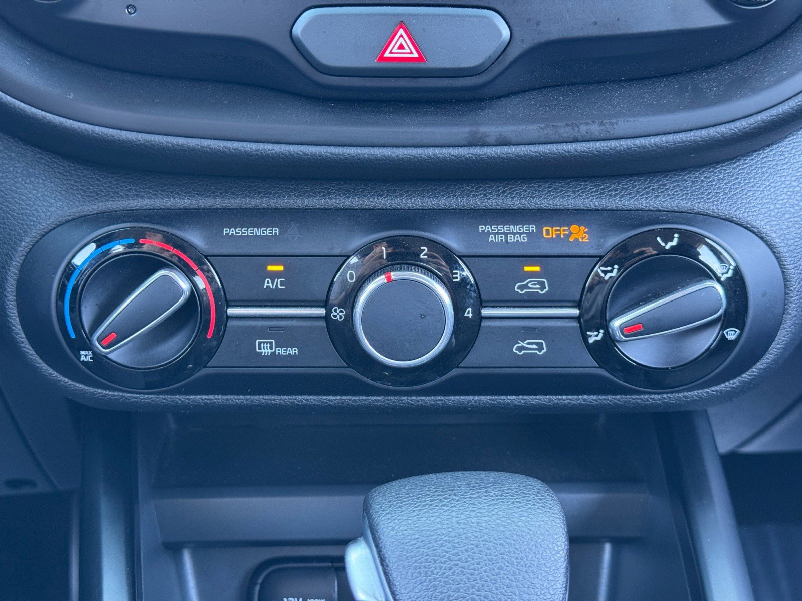 Used 2021 Kia Soul LX image 25