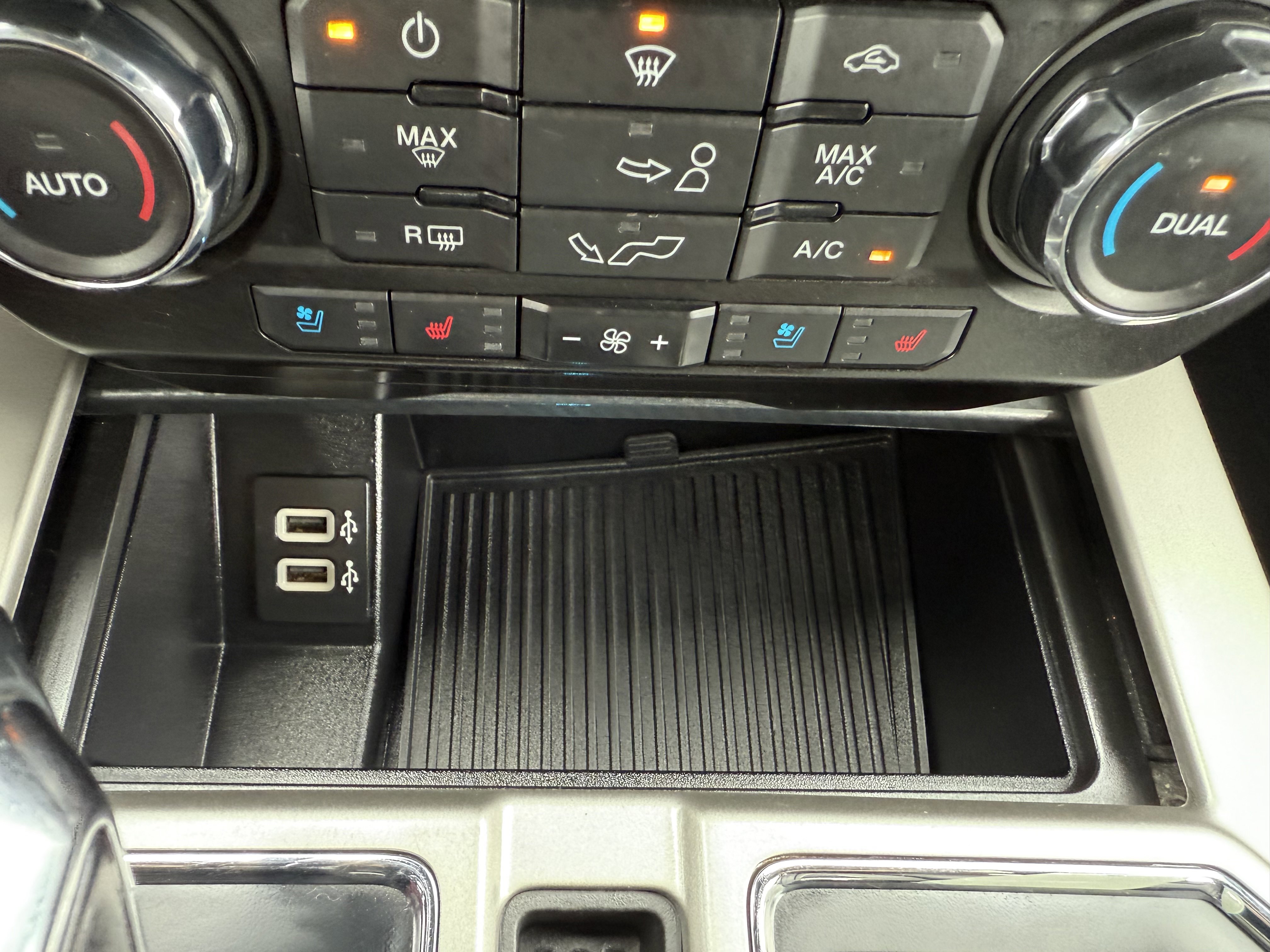 Used 2020 Ford F150 Lariat image 13
