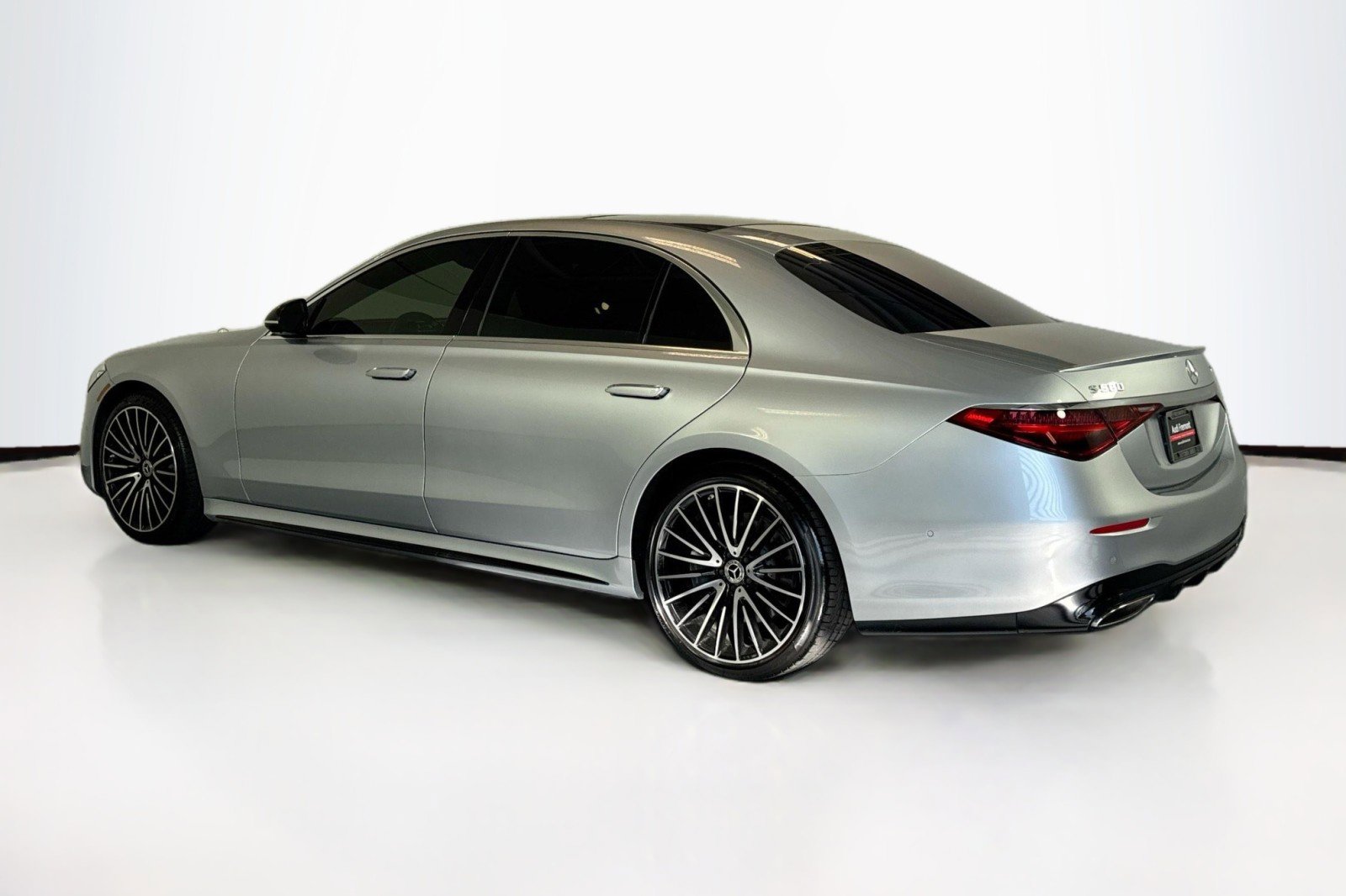 Used 2022 Mercedes-Benz S 580 S 580 image 7