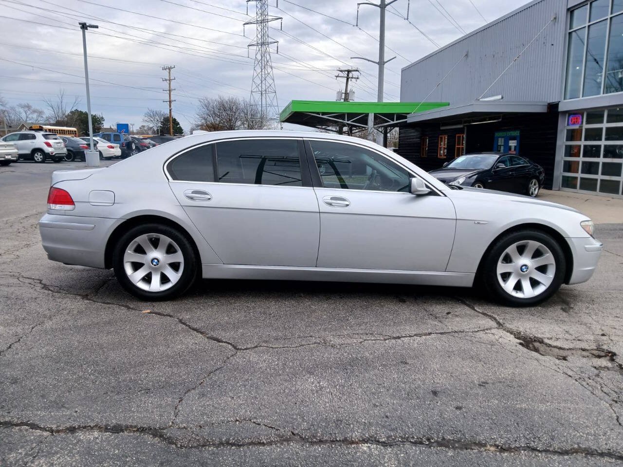 Used 2007 BMW 750Li RWD image 4