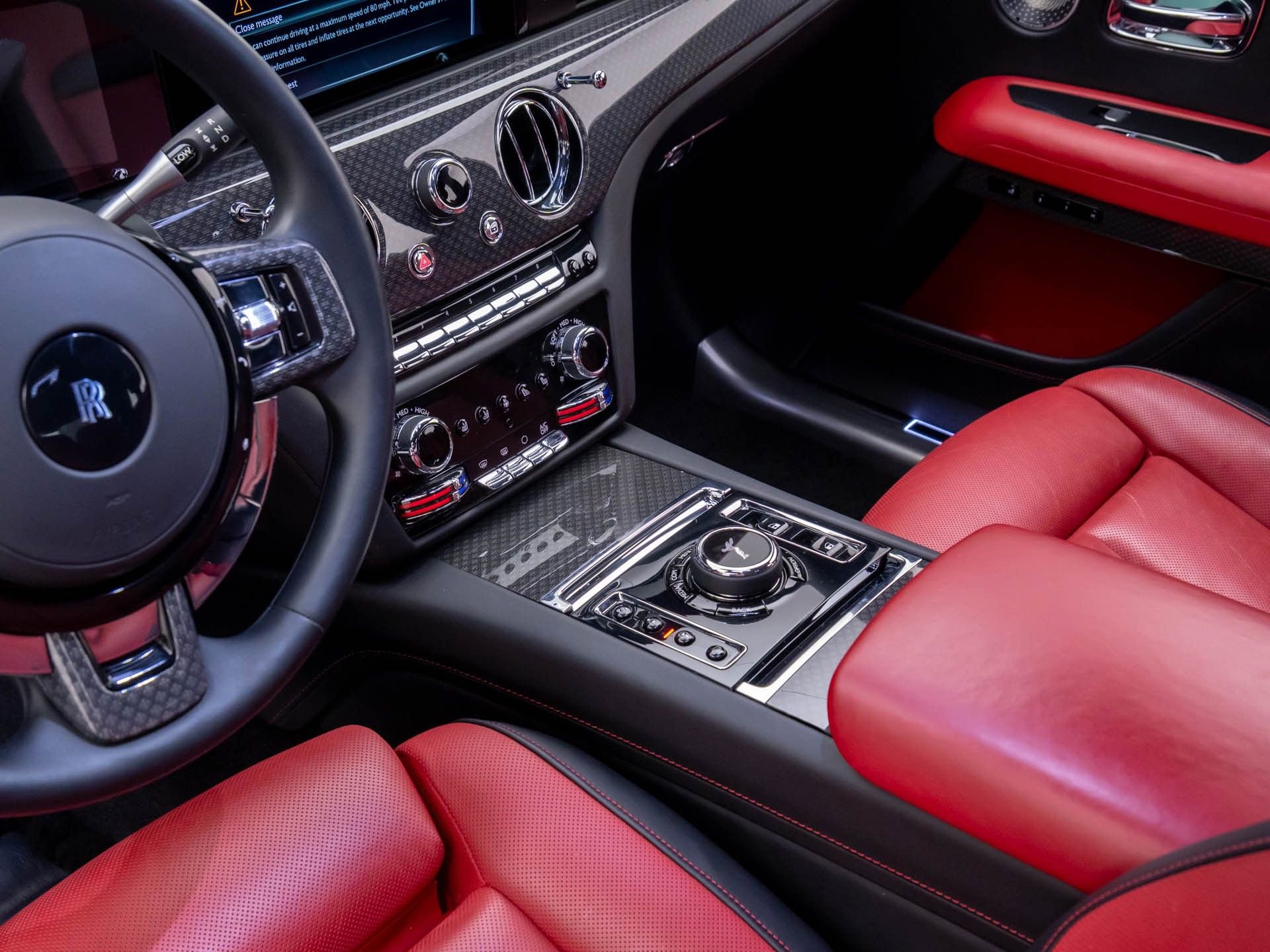 Used 2022 Rolls-Royce Ghost Black Badge image 13