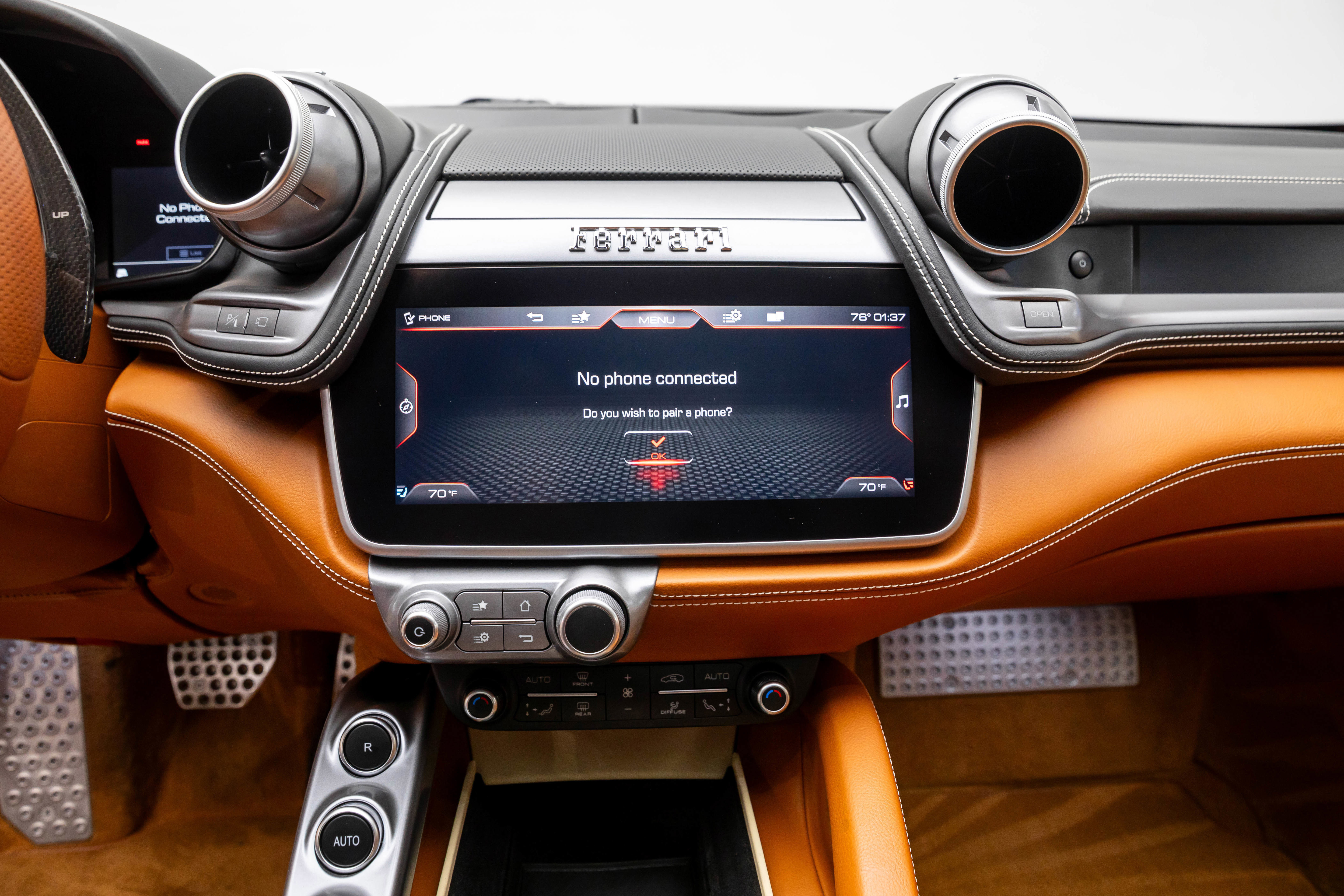 Certified 2018 Ferrari GTC4Lusso image 30