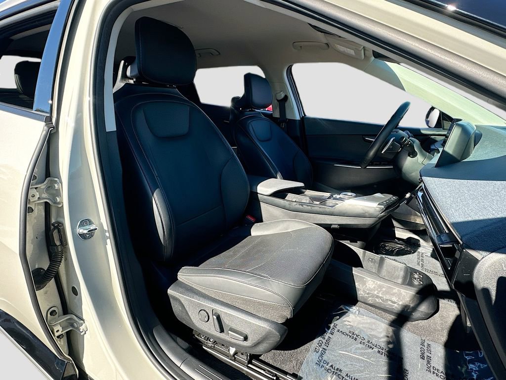 Used 2022 Kia EV6 Wind image 28