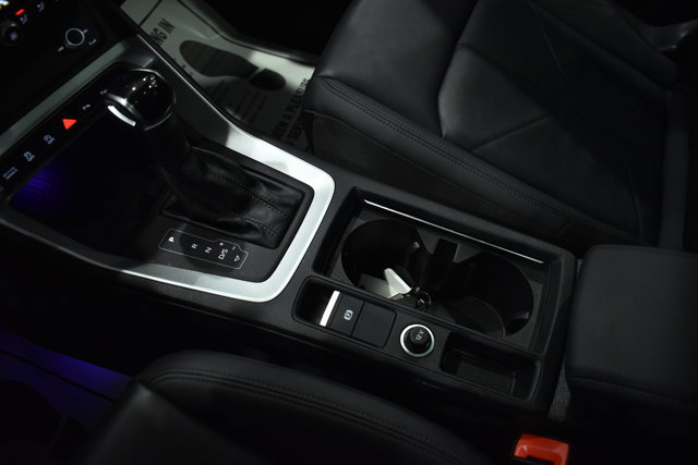 Used 2021 Audi Q3 2.0T Premium Plus w/ Premium Plus Package image 22