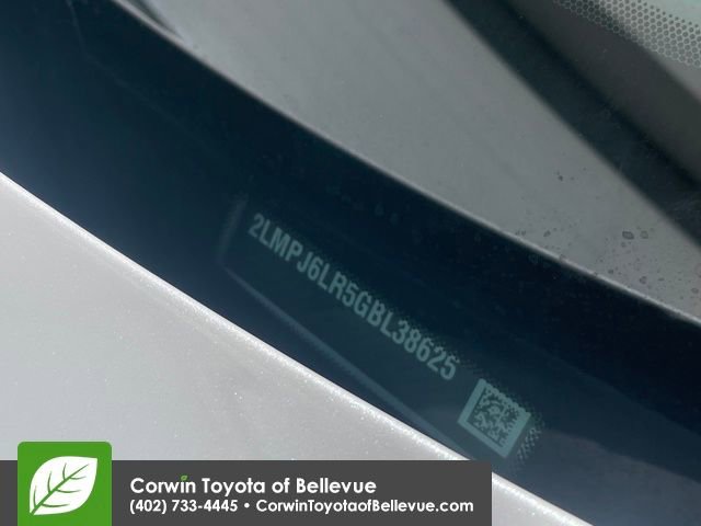 Used 2016 Lincoln MKX Reserve w/ Climate Package image 31