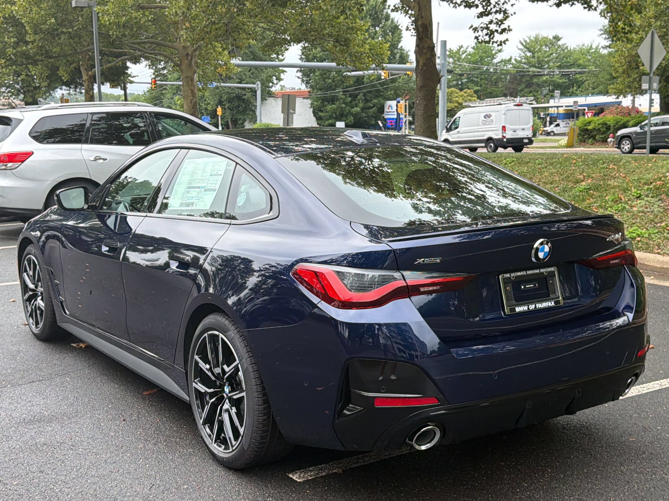 New 2026 BMW 430i xDrive w/ M Sport Package AWD/4WD image 3