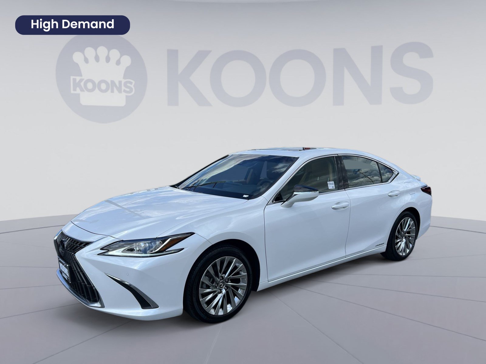Used 2022 Lexus ES 300h w/ Accessory Package