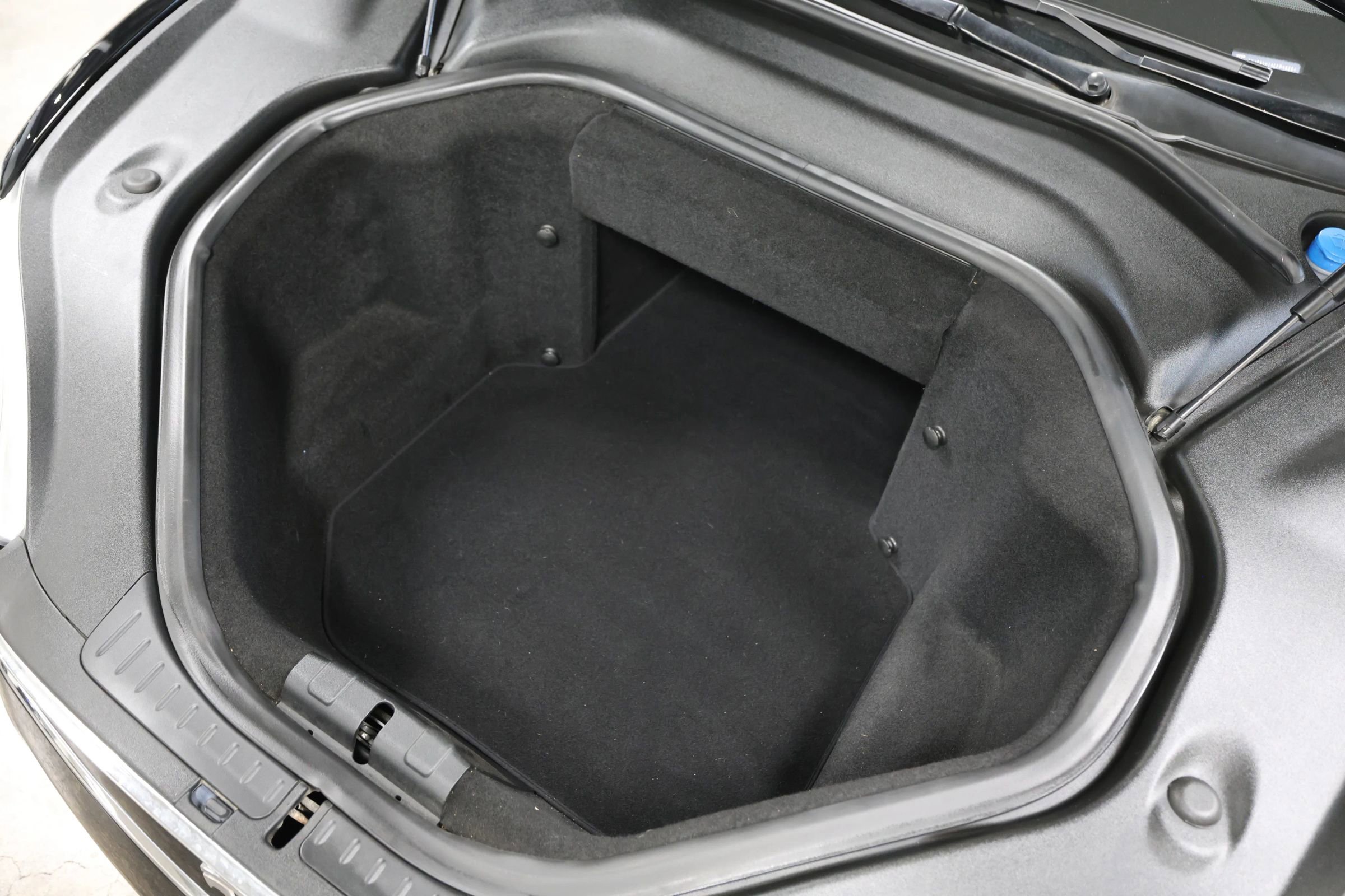 Used 2014 Tesla Model S P85 image 57