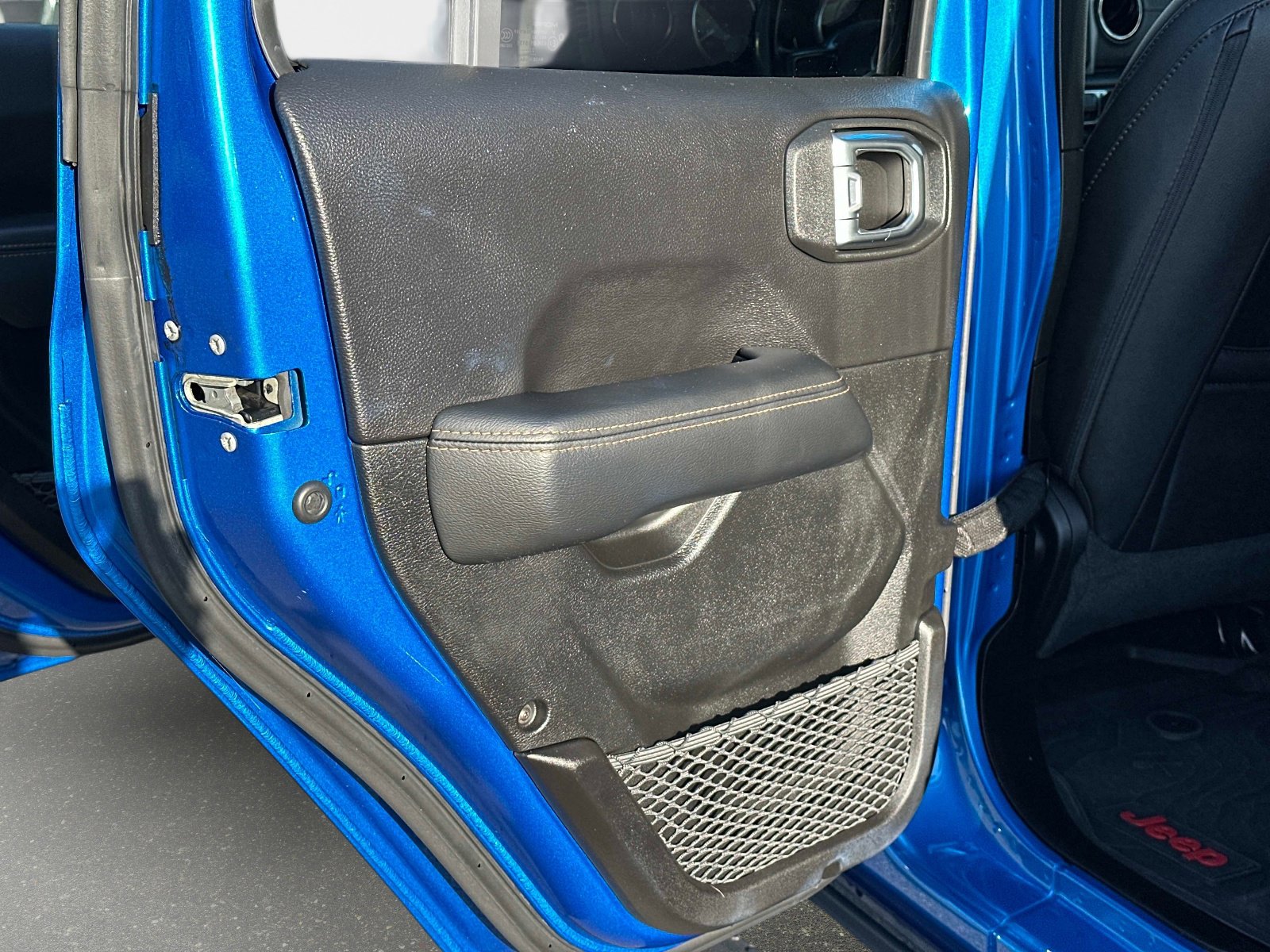 Certified 2022 Jeep Wrangler Unlimited Sahara image 13