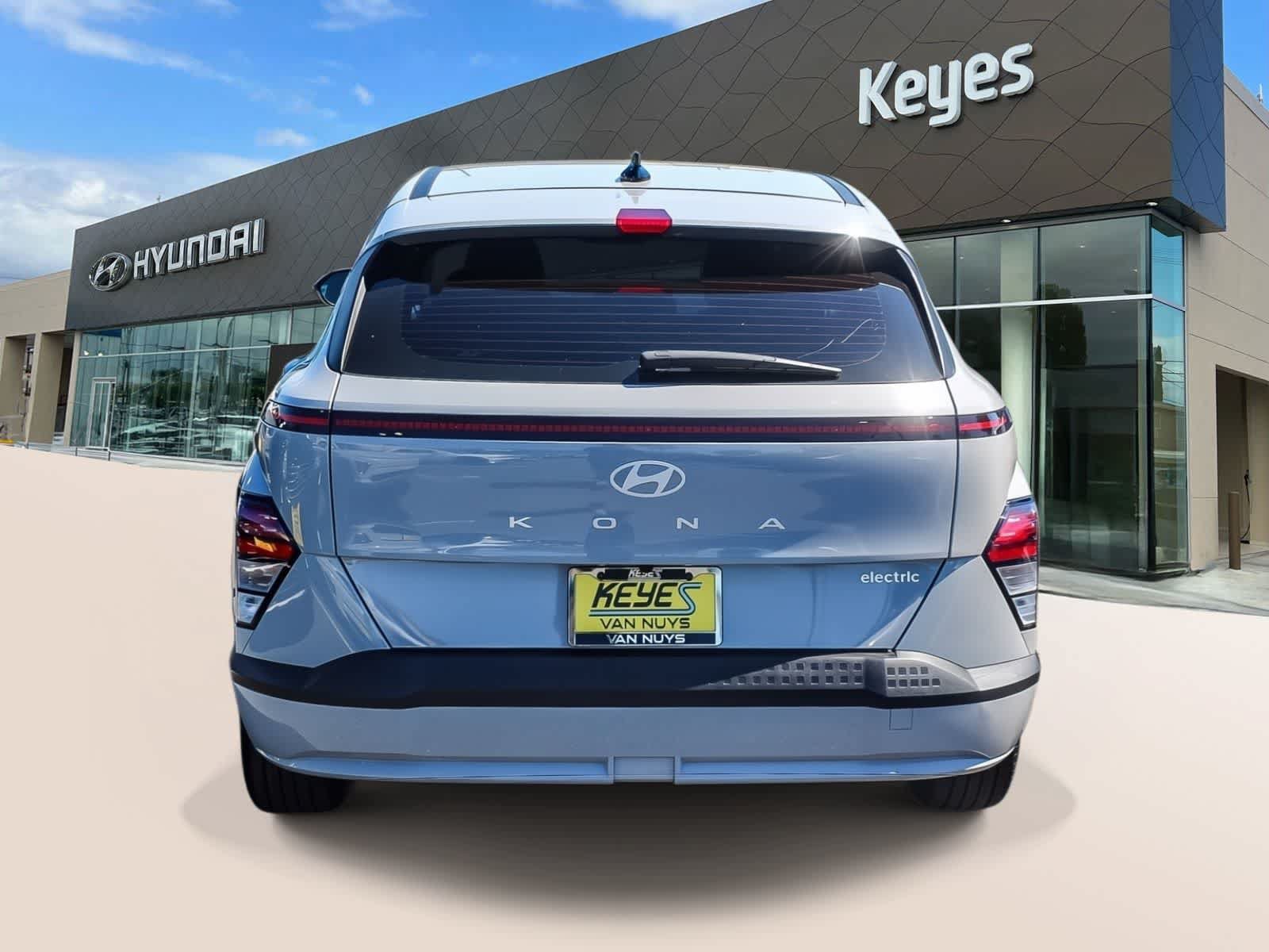 Certified 2024 Hyundai Kona SE FWD image 6