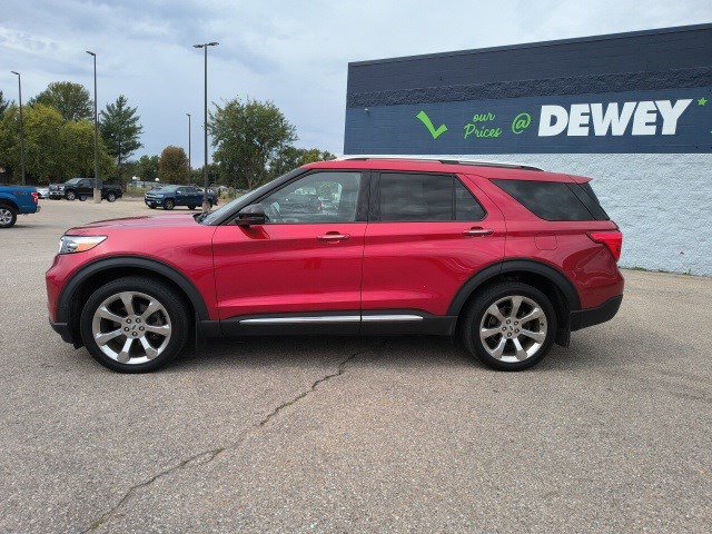 Used 2020 Ford Explorer Platinum w/ Premium Technology Package image 2