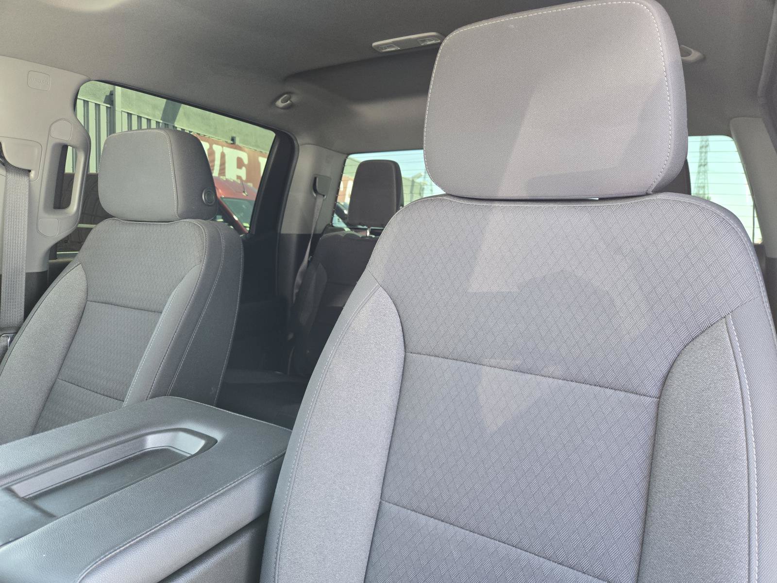 Used 2022 Chevrolet Silverado 1500 LT RWD image 21