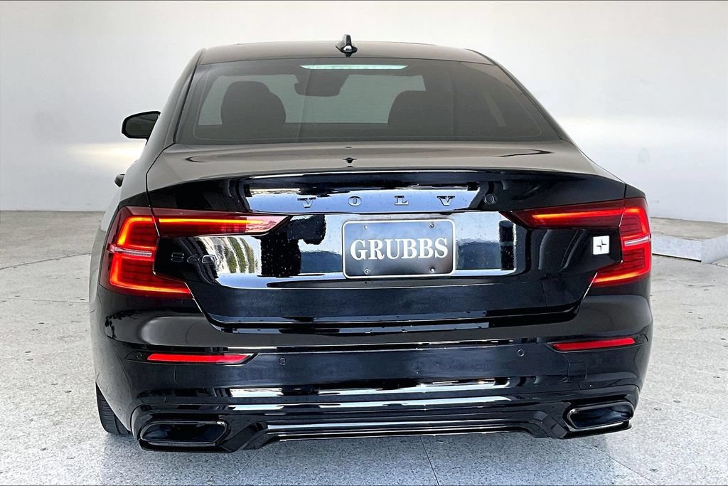 Used 2019 Volvo S60 T8 R-Design AWD/4WD image 5