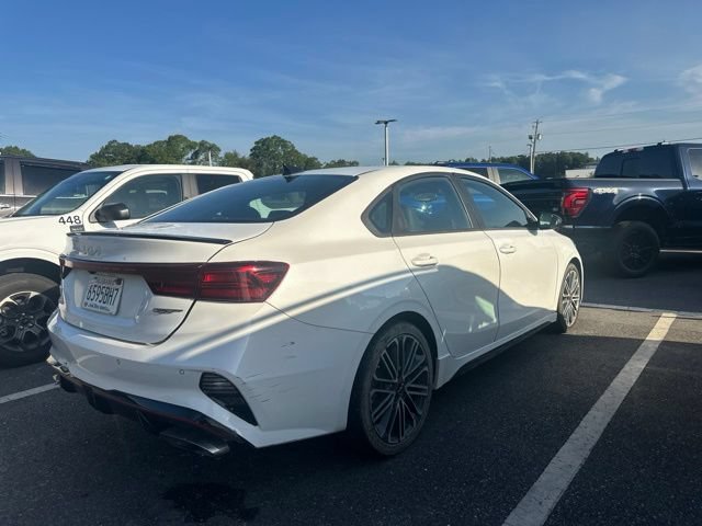 Used 2022 Kia Forte GT w/ GT2 Package FWD image 4